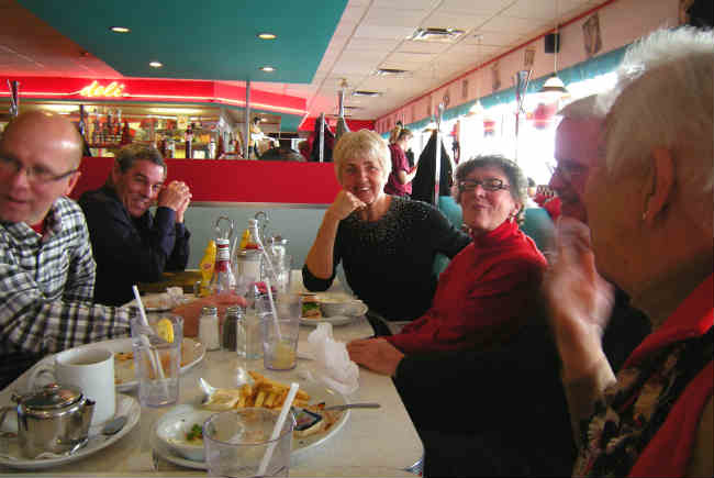 2012-12-29-reunion-10.jpg